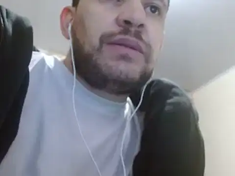 camiloking1720 online show from 01/27/25, 01:05