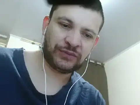 camiloking1720 online show from 02/03/25, 12:47