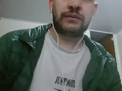 camiloking1720 online show from 02/08/25, 12:38