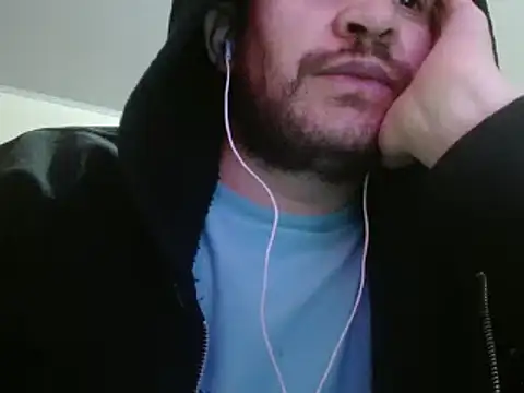 camiloking1720 online show from 02/09/25, 04:40