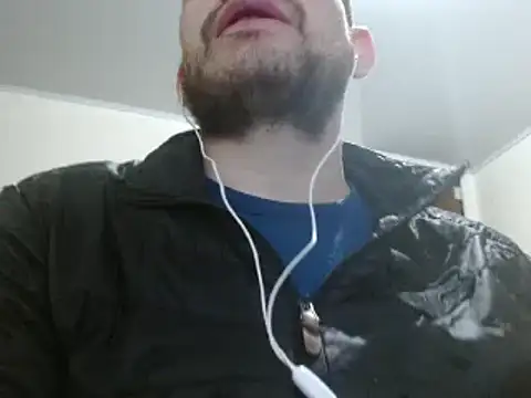 camiloking1720 online show from 02/12/25, 10:03