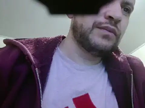 camiloking1720 online show from 02/15/25, 04:34