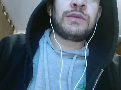 camiloking1720 online show from 02/19/25, 01:28