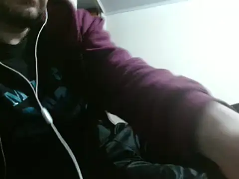 camiloking1720 online show from 02/19/25, 09:36