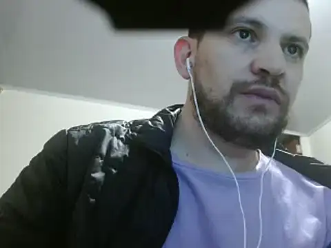 camiloking1720 online show from 02/23/25, 07:28