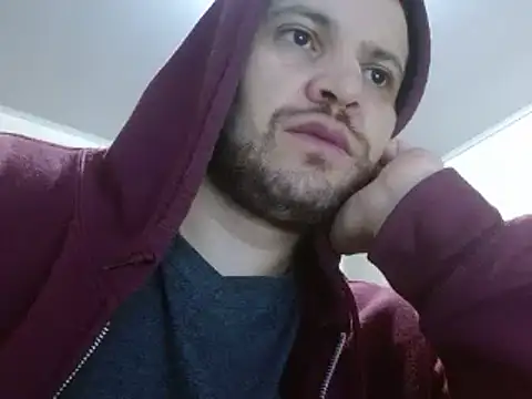 camiloking1720 online show from 02/26/25, 01:43