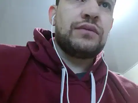 camiloking1720 online show from 02/26/25, 02:36