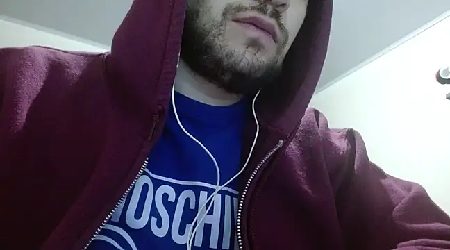 camiloking1720 online show from 03/10/25, 04:28