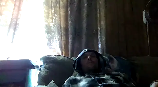 luke thighwalker2469 online show from 12/18/24, 10:13