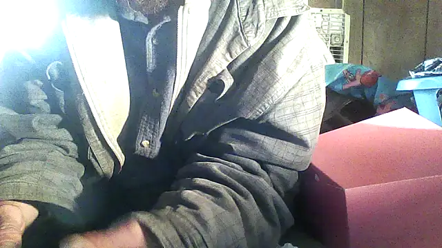 luke thighwalker2469 online show from 12/02/25, 03:51