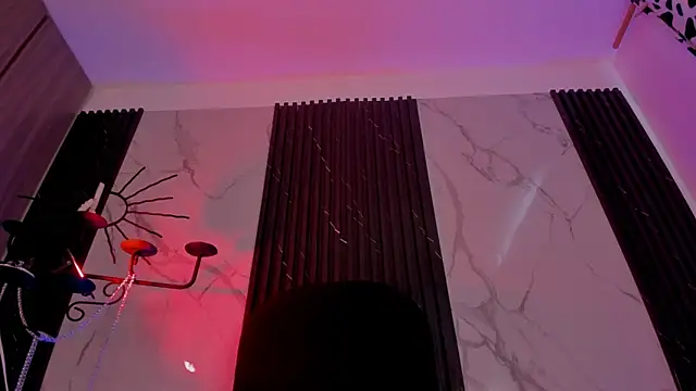 ALICEPOIXXXON online show from 04/11/26, 06:01