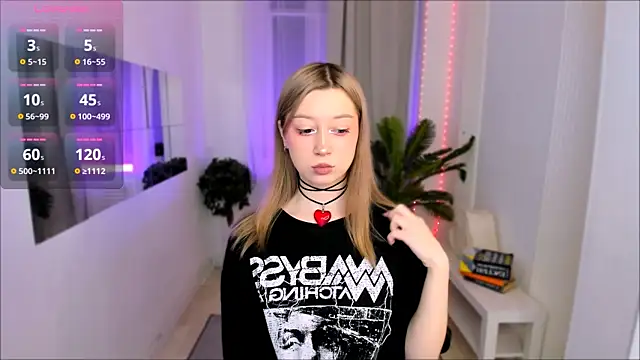 SaintGirl online show from 03/12/25, 04:56