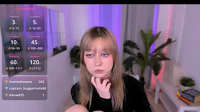 SaintGirl online show from 03/16/25, 11:57