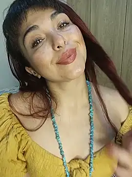 Snapshot of Winona-miu chatting on 05/21/26, 04:47 Winona-miu online show from 05/21/26, 04:47