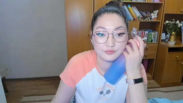 nliki4506 online show from 02/28/25, 12:43