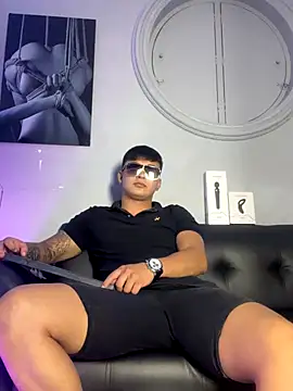 Cristopher strong online show from 09/27/25, 11:59