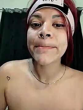 Snapshot of IamAlana_ chatting on 02/23/25, 10:06 IamAlana online show from 02/23/25, 10:06