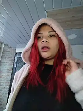 Snapshot of IamAlana_ chatting on 04/25/26, 12:19 IamAlana online show from 04/25/26, 12:19