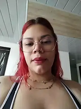 Snapshot of IamAlana_ chatting on 07/20/26, 12:29 IamAlana online show from 07/20/26, 12:29