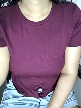 Snapshot of Ms_Neera chatting on 02/25/25, 11:52 Ms Neera online show from 02/25/25, 11:52