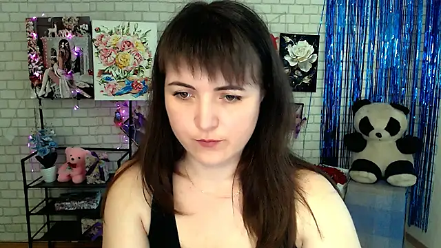 Darina M  online show from 03/12/25, 08:19