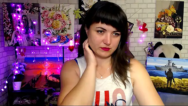 Darina M  online show from 10/09/25, 04:32