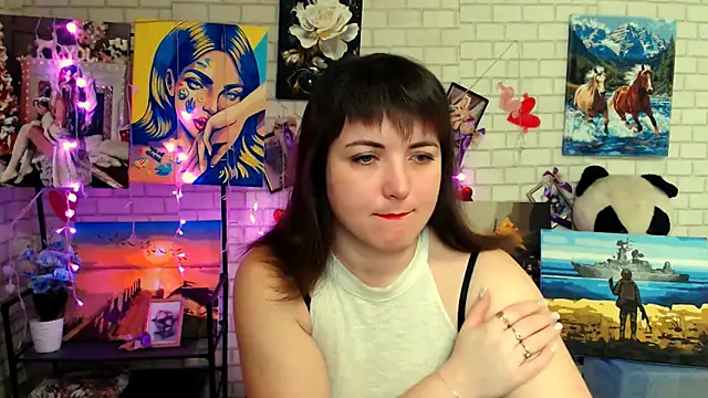 Darina M  online show from 02/11/26, 05:23