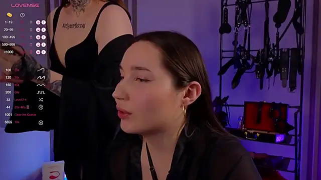 domDani subMay online show from 02/01/25, 08:37