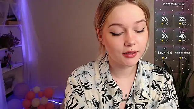 0urAlexa online show from 12/25/24, 09:11