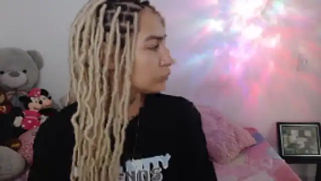 mandy berrys online show from 10/21/25, 02:12