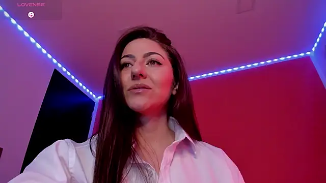 Ich Bin Julia online show from 06/08/26, 09:42