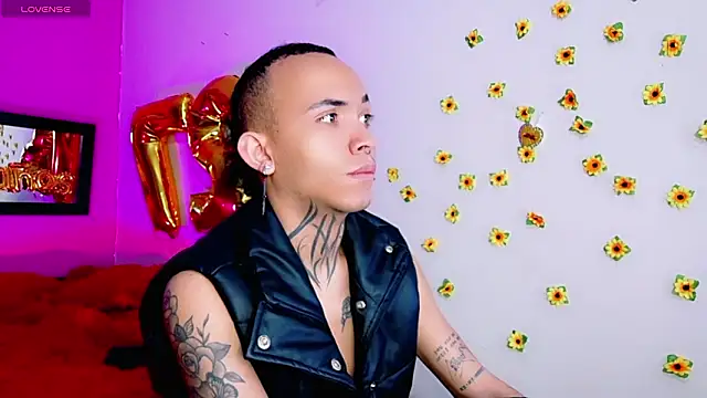 Micaela Rangel online show from 03/15/26, 06:08