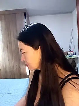 renata hot1 online show from 01/14/25, 12:56