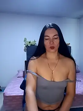 renata hot1 online show from 09/29/25, 11:48