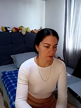 renata hot1 online show from 04/04/26, 04:48