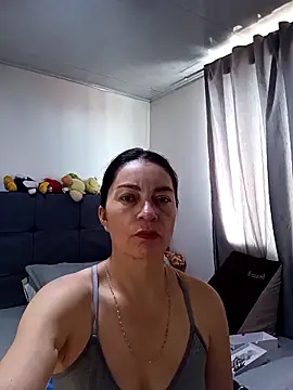 renata hot1 online show from 04/07/26, 07:25