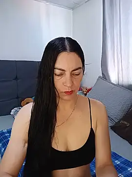 renata hot1 online show from 06/16/26, 07:38