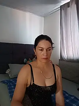 renata hot1 online show from 08/04/26, 08:33