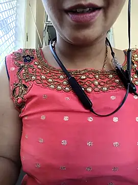 Snapshot of Rani_Desai69 chatting on 03/02/26, 07:15 Rani Desai69 online show from 03/02/26, 07:15