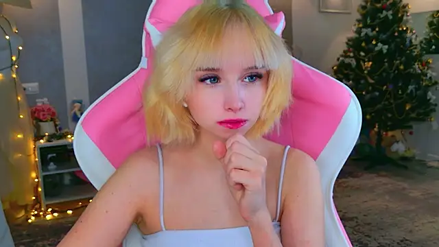 b4by LoL1 online show from 01/13/26, 02:55