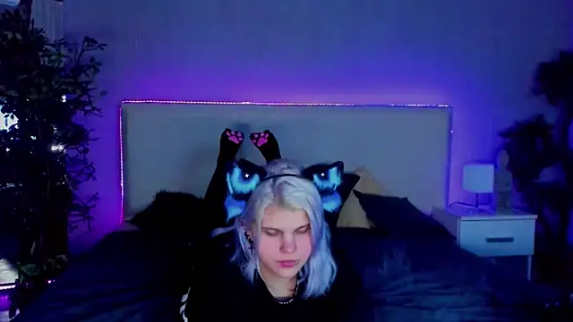 JoannLowe online show from 01/15/25, 11:30