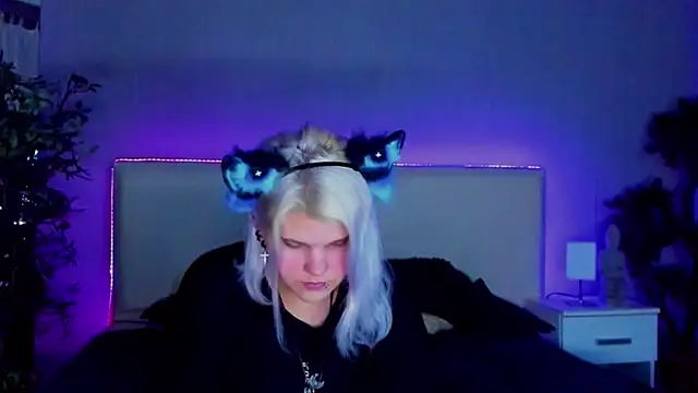 JoannLowe online show from 01/18/25, 11:55