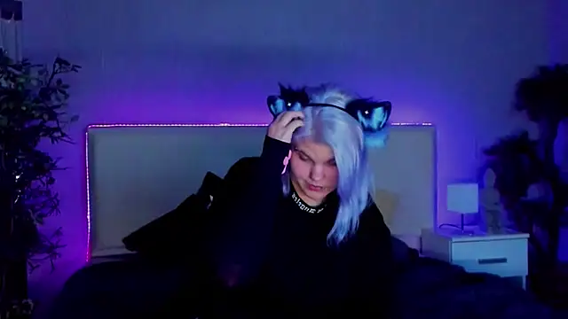 JoannLowe online show from 01/26/25, 11:50