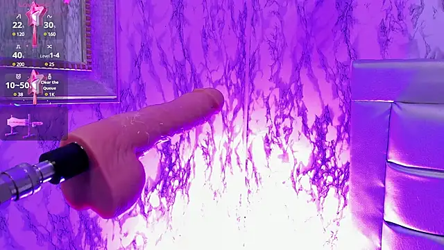 Snapshot of LYEN_RAE chatting on 12/05/24, 07:38 LYEN RAE online show from 12/05/24, 07:38