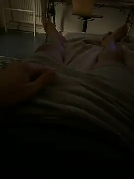 Snapshot of ferzancnr chatting on 02/26/25, 01:32 ferzancnr online show from 02/26/25, 01:32