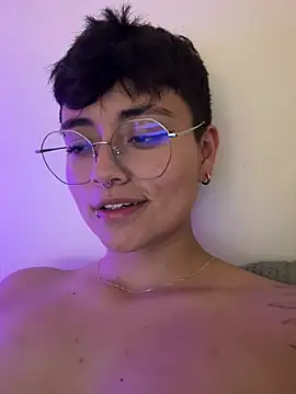 Ashley Chriss online show from 02/22/25, 06:17