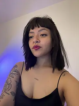 Ashley Chriss online show from 03/06/25, 12:43