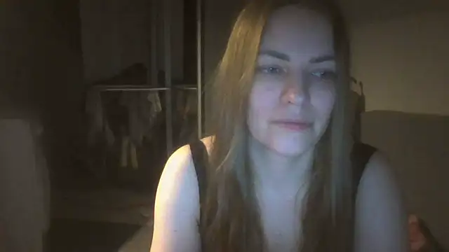 AnnaDiamond1 online show from 01/19/26, 01:09