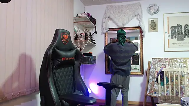 Siriss boyrag online show from 03/06/25, 08:48