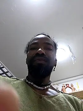 Siriss boyrag online show from 09/10/25, 12:05